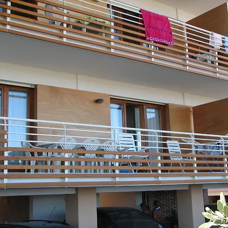 Monica Apartment *
